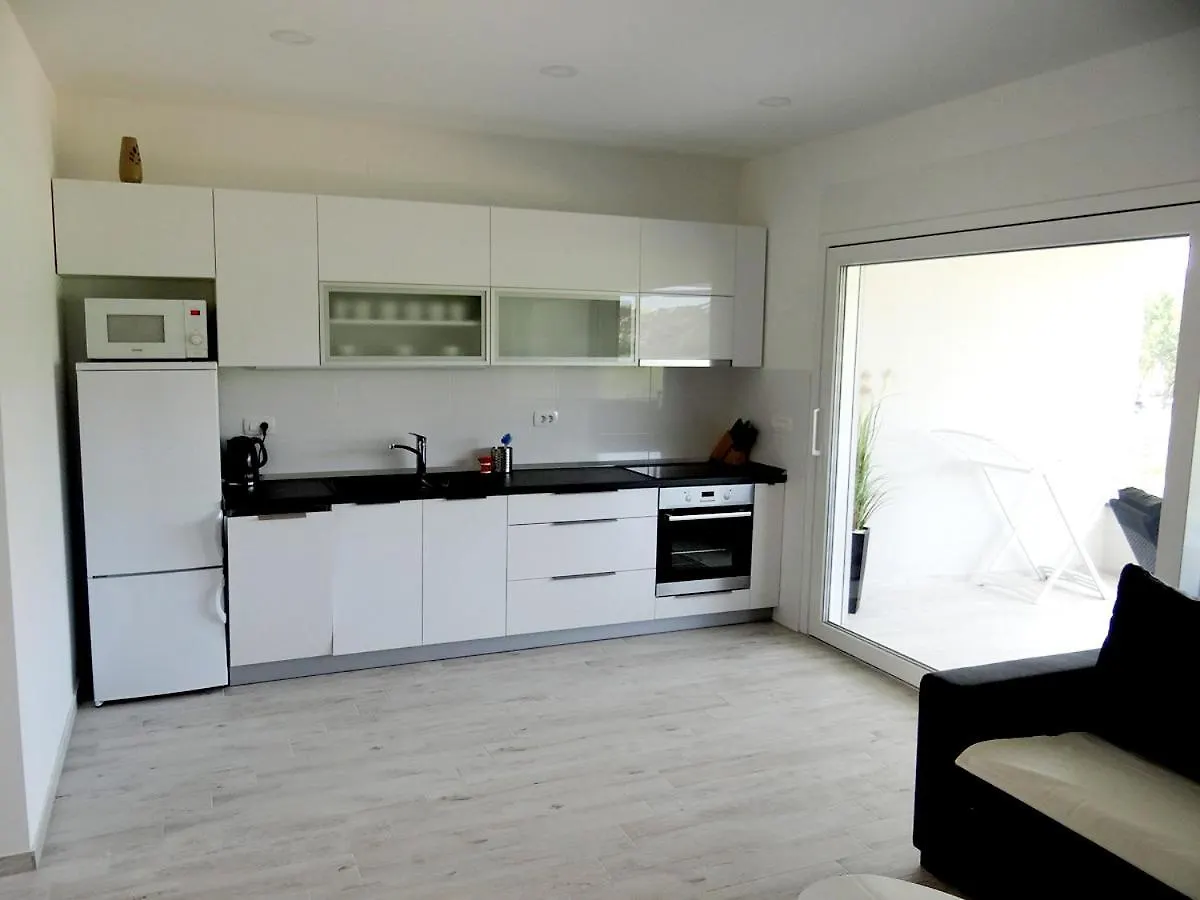 Zorica P Apartment Lopar Croatia