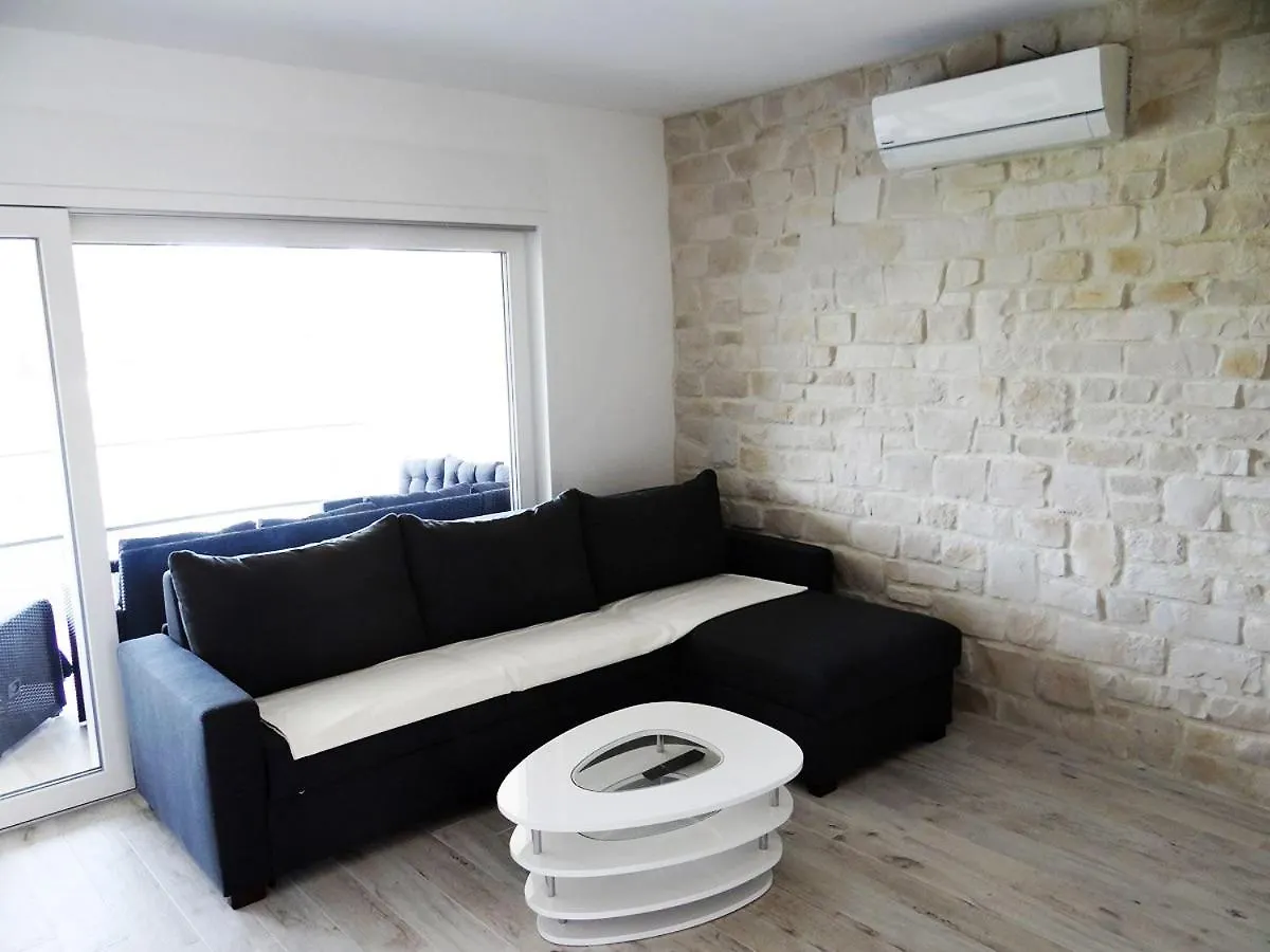 Zorica P Apartment Lopar Croatia