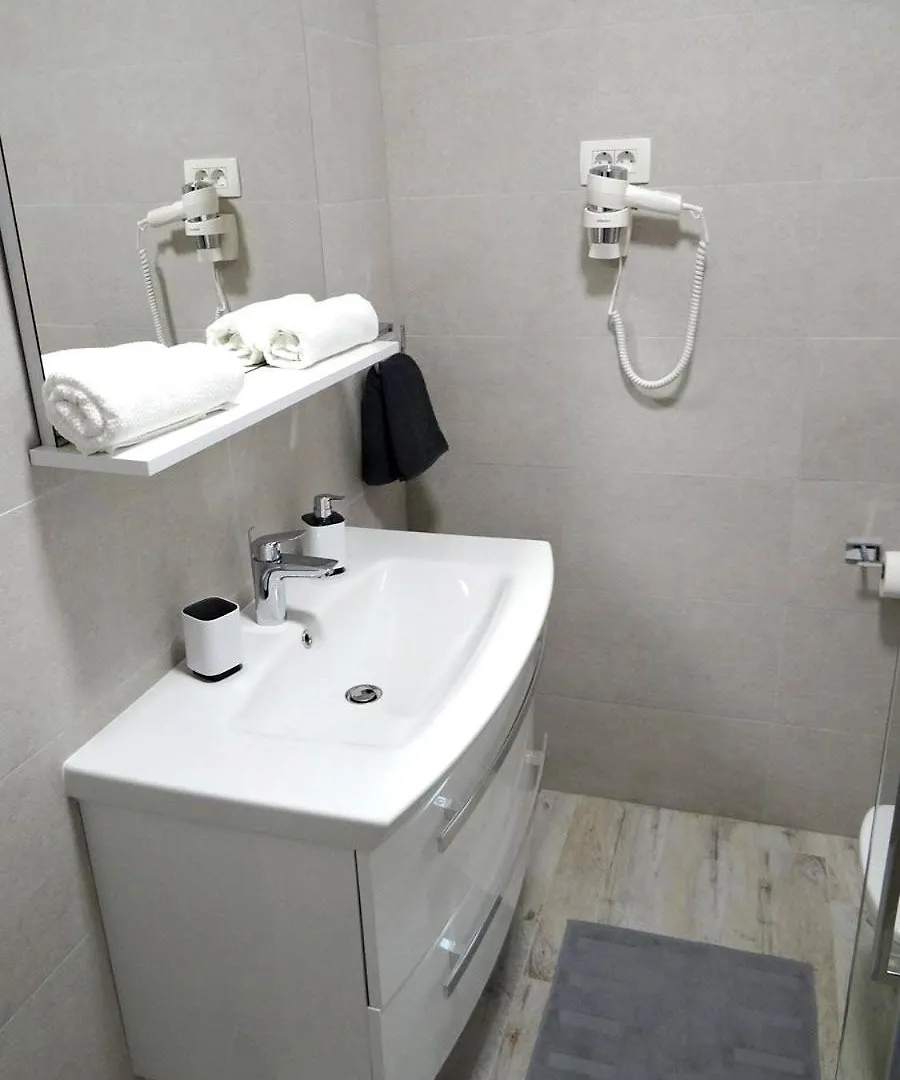 Zorica P Apartment Lopar